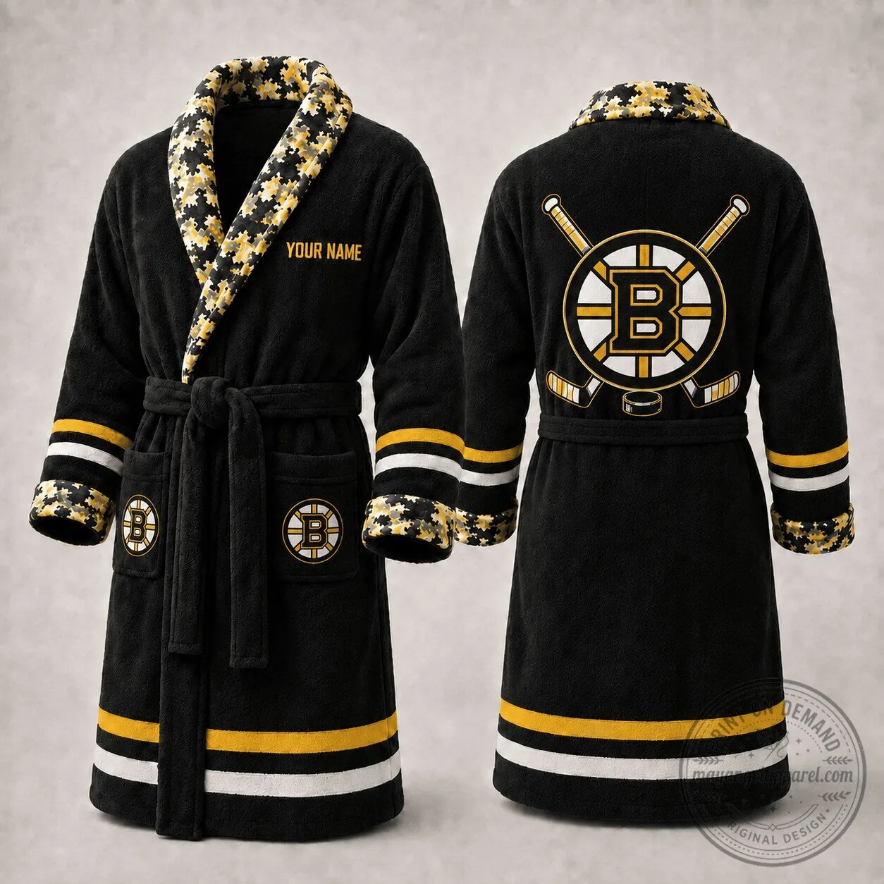 Boston Bruins National Hockey League Personalized Luxury Bathrobe